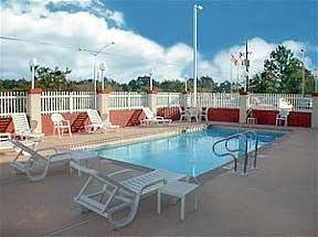 Hotel Comfort Suites Jacksonville Airport