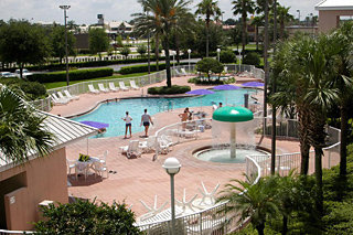 Hotel Comfort Suites Maingate