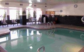 Hotel Comfort Suites-mason