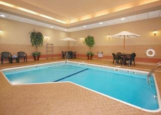 Hotel Comfort Suites Medical District