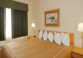 Hotel Comfort Suites Meridian