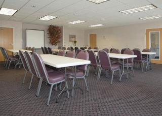 Hotel Comfort Suites North