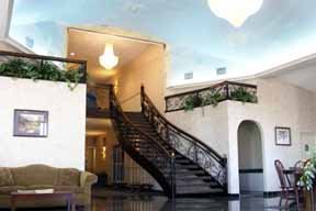 Hotel Comfort Suites North