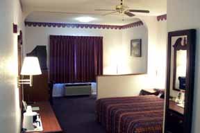 Hotel Comfort Suites North