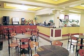 Hotel Comfort Suites Northlake