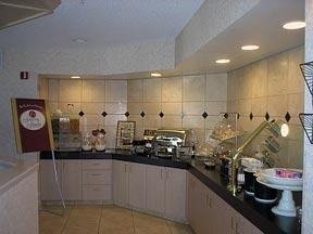 Hotel Comfort Suites Park Central