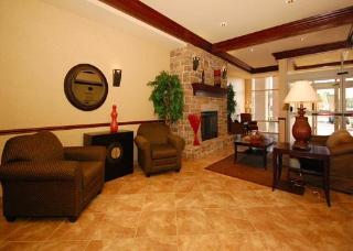 Hotel Comfort Suites Park Place