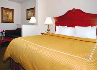 Hotel Comfort Suites San Marcos