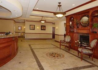 Hotel Comfort Suites University Drive