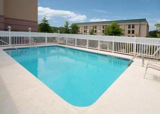 Hotel Comfort Suites-woodstock