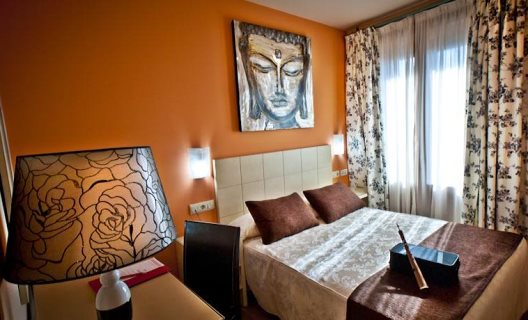 Hotel Condes De Castilla
