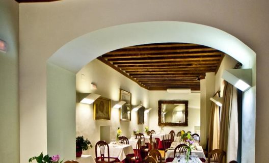 Hotel Condes De Castilla