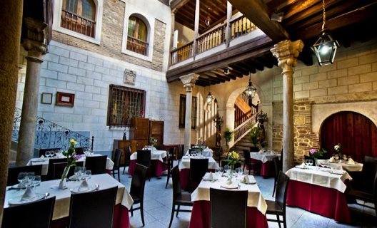 Hotel Condes De Castilla