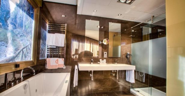 Hotel Condestable Iranzo