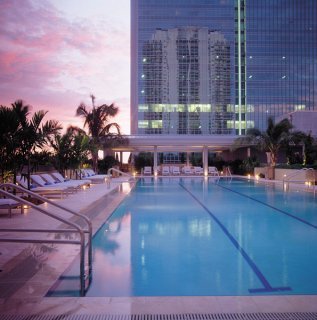 Hotel Conrad Miami