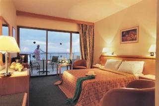 Hotel Constantinou Bros Pioneer Beach