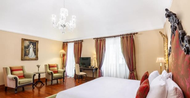 Hotel Convento Do Espinheiro Spa