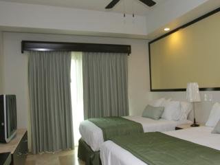 Hotel Coral Island & Spa