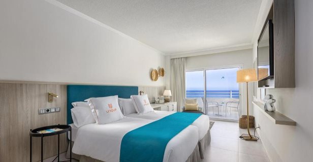 Hotel Corallium Dunamar By Lopesan