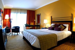 Hotel Corinthia St. George's Bay