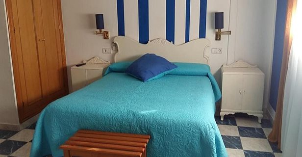 Hotel Corona De Atarfe