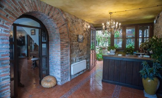 Hotel Corru San Pumés
