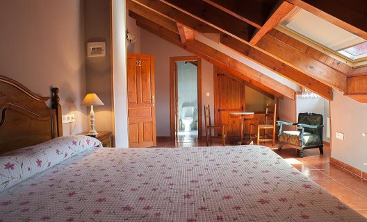 Hotel Corru San Pumés