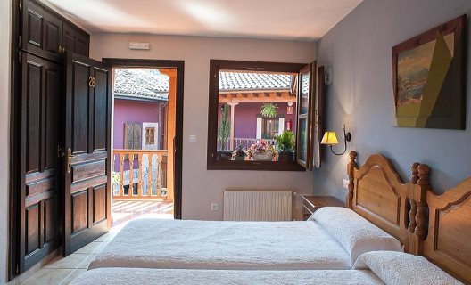 Hotel Corru San Pumés