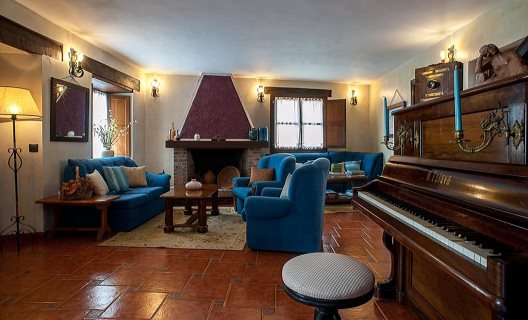 Hotel Corru San Pumés