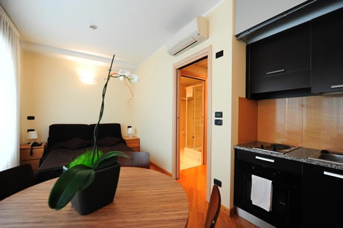 Hotel Corvetto Residence