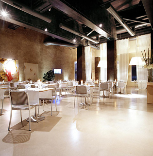 Hotel Cosmo Palace