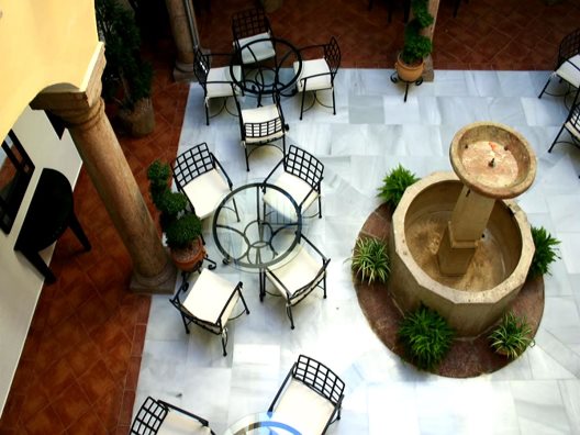 Hotel Coso Viejo