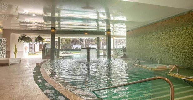 Hotel Costa Calero