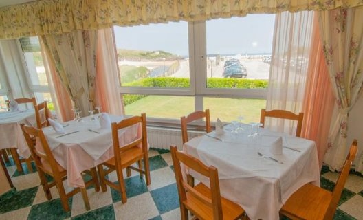 Hotel Costa De Ajo