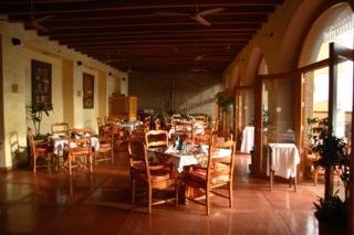 Hotel Costa De Oro Beach