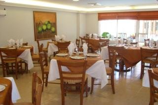 Hotel Costa Inn