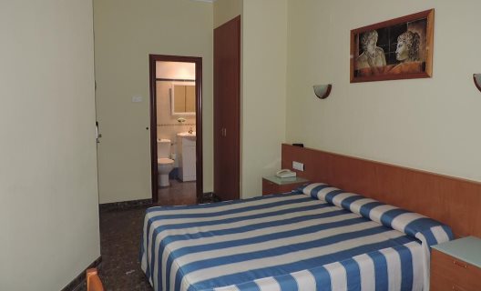 Hotel Costa San Antonio
