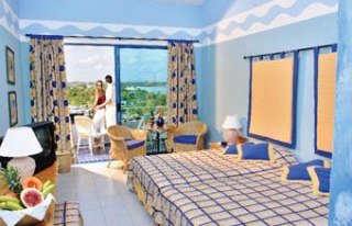 Hotel Costa Verde Beach Resort