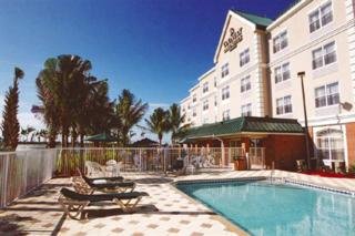 Hotel Country Inn & Suite Sanibel Gateway
