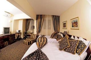 Hotel Country Inn & Suites