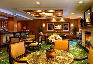 Hotel Courtyard By Marriott At Aventura Mall