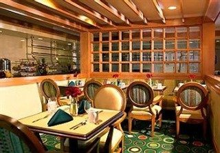 Hotel Courtyard By Marriott At Aventura Mall