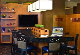 Hotel Courtyard By Marriott-logan Airport