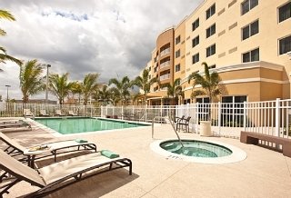 Hotel Courtyard By Marriott Miami West-florida Turnpike