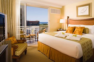 Hotel Courtyard By Marriott Waikiki Beach