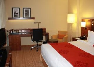 Hotel Courtyard Marriott Toulouse Airport