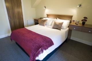 Hotel Craibstone Suites