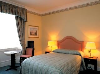 Hotel Crerar Scotlands