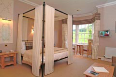 Hotel Cringletie House
