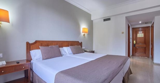 Hotel Crisol Jardines De Córdoba